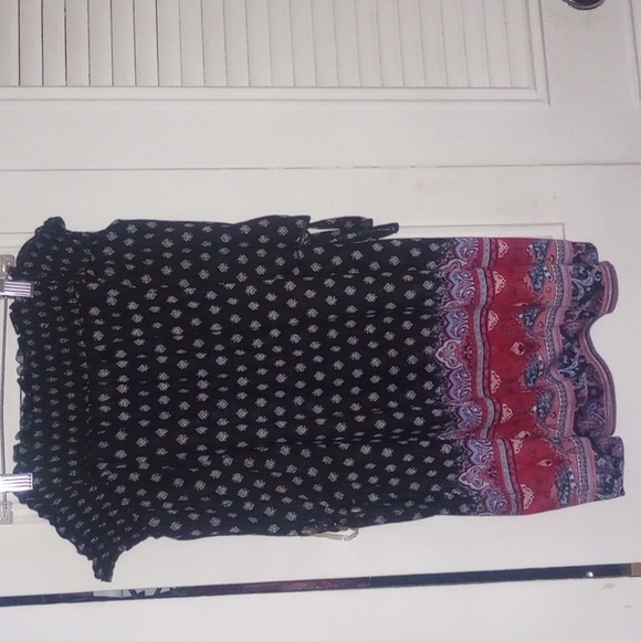 Top - Picture 1 of 1